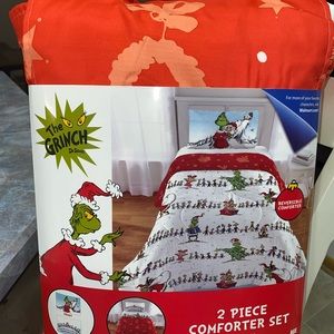Grinch Bedding/Comforter Twin/Full size